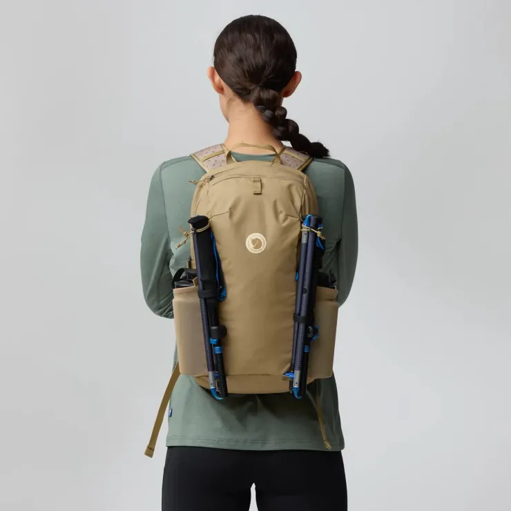 Day Packs-Fjallraven Abisko Softpack 16 Rucksack - Black