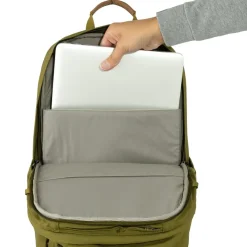 Day Packs-Fjallraven Raven 28L Rucksack - Dark Olive
