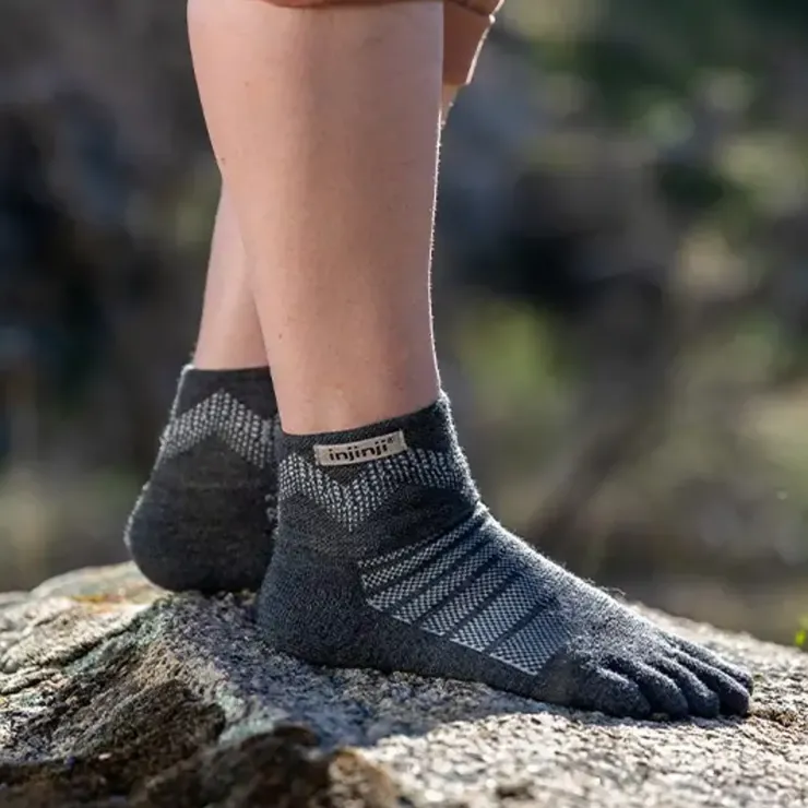 Socks|Socks-Injinji Unisex Outdoor Midweight Merino Mini Crew Toe Socks - Slate