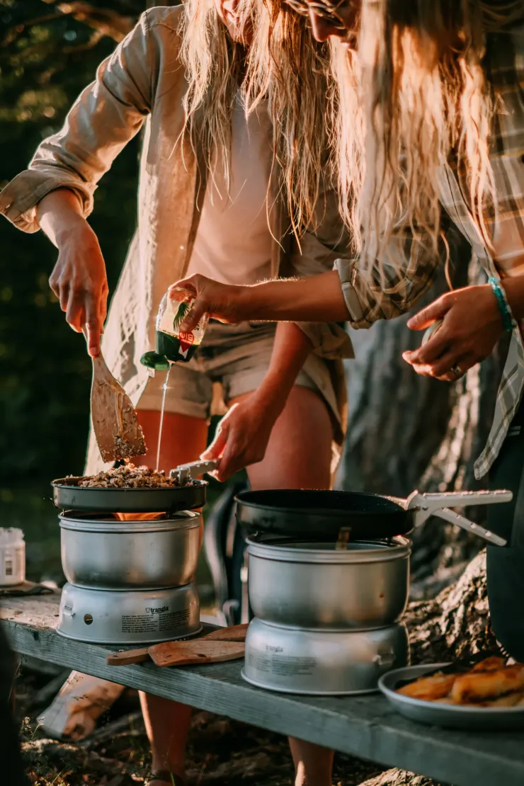 Plates, Bowls, Cups & Utensils-Trangia Moment - The Outdoor Cookbook