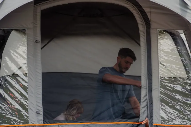 Driveaway Van Awnings-Vango Cove III Air Low DriveAway Awning