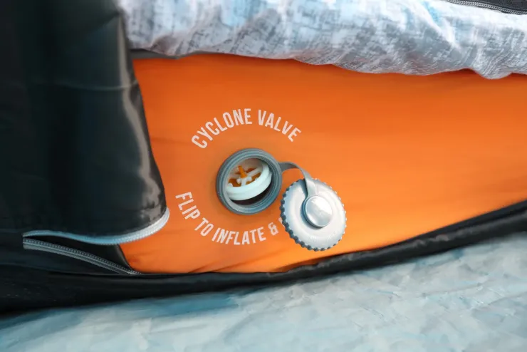 Family & Leisure Camp Beds And Sleeping Mats-Vango Shangri-La II 15 Double Self Inflating Mat